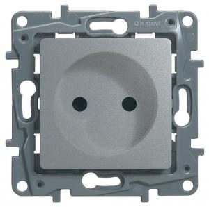 Розетка б/з со шторками, винт. клем. Алюминий Legrand Etika